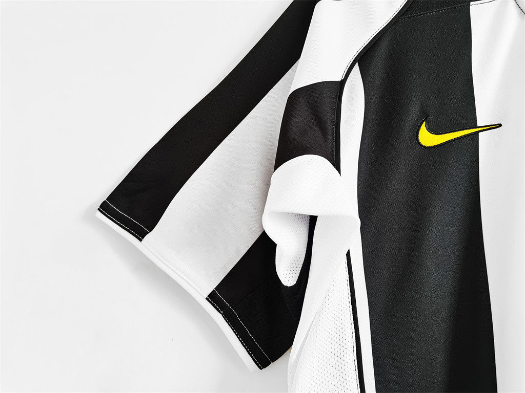 Juventus Home Retro Jersey 2015/16