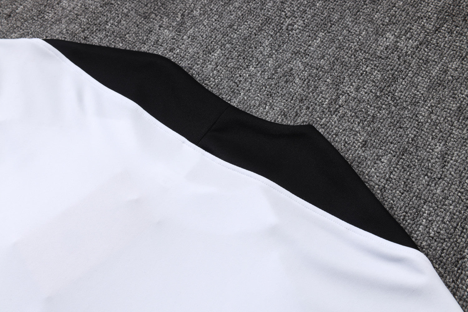 Paris Saint GermainTraining Jersey Suit 26/27