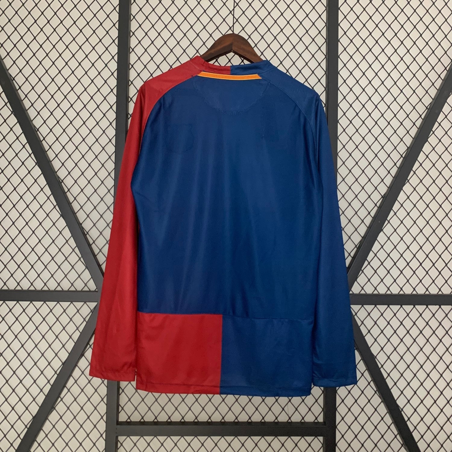 Barcelona Home Long Sleeve Retro Jersey 2008/09