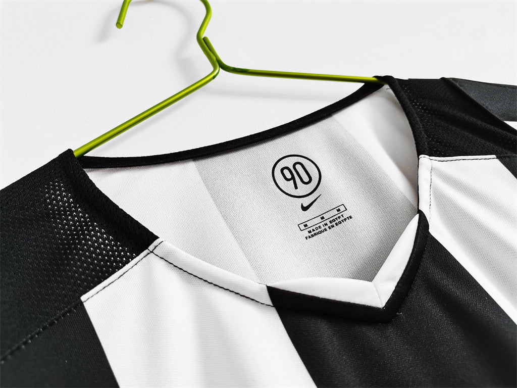 Juventus Home Retro Jersey 2015/16