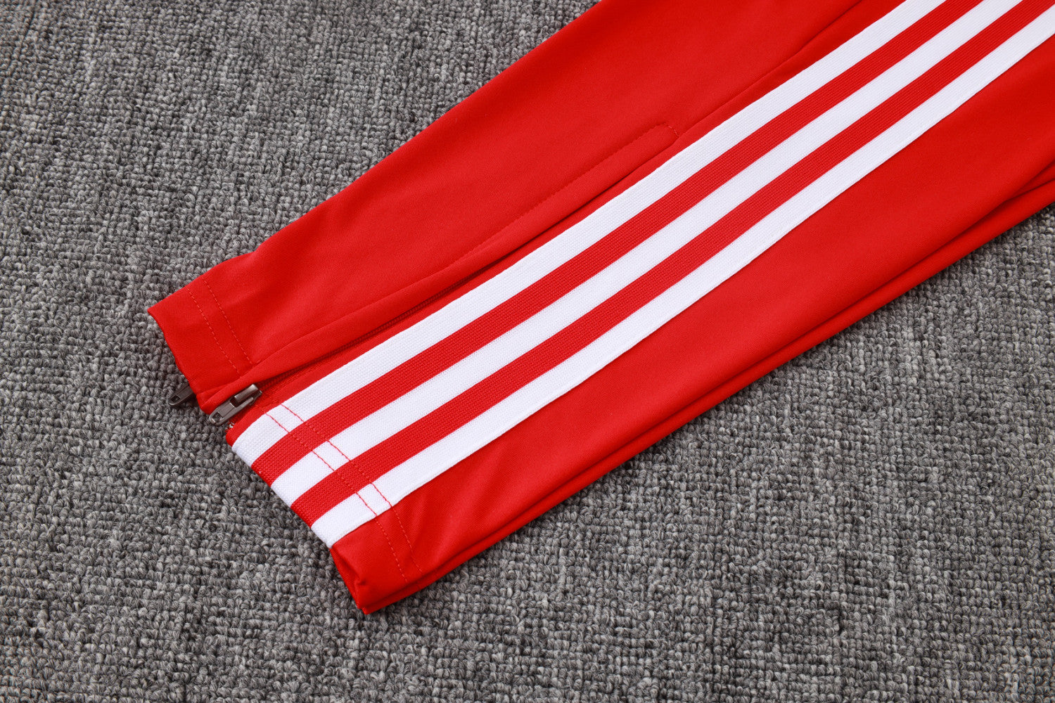Liverpool Training Jersey Suit 26/27