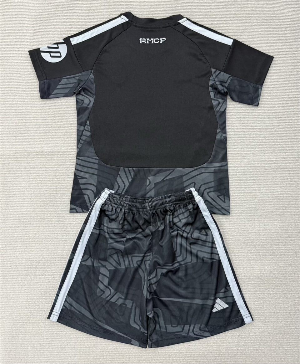 Real Madrid Goalkeeper Kids Suit 26/27