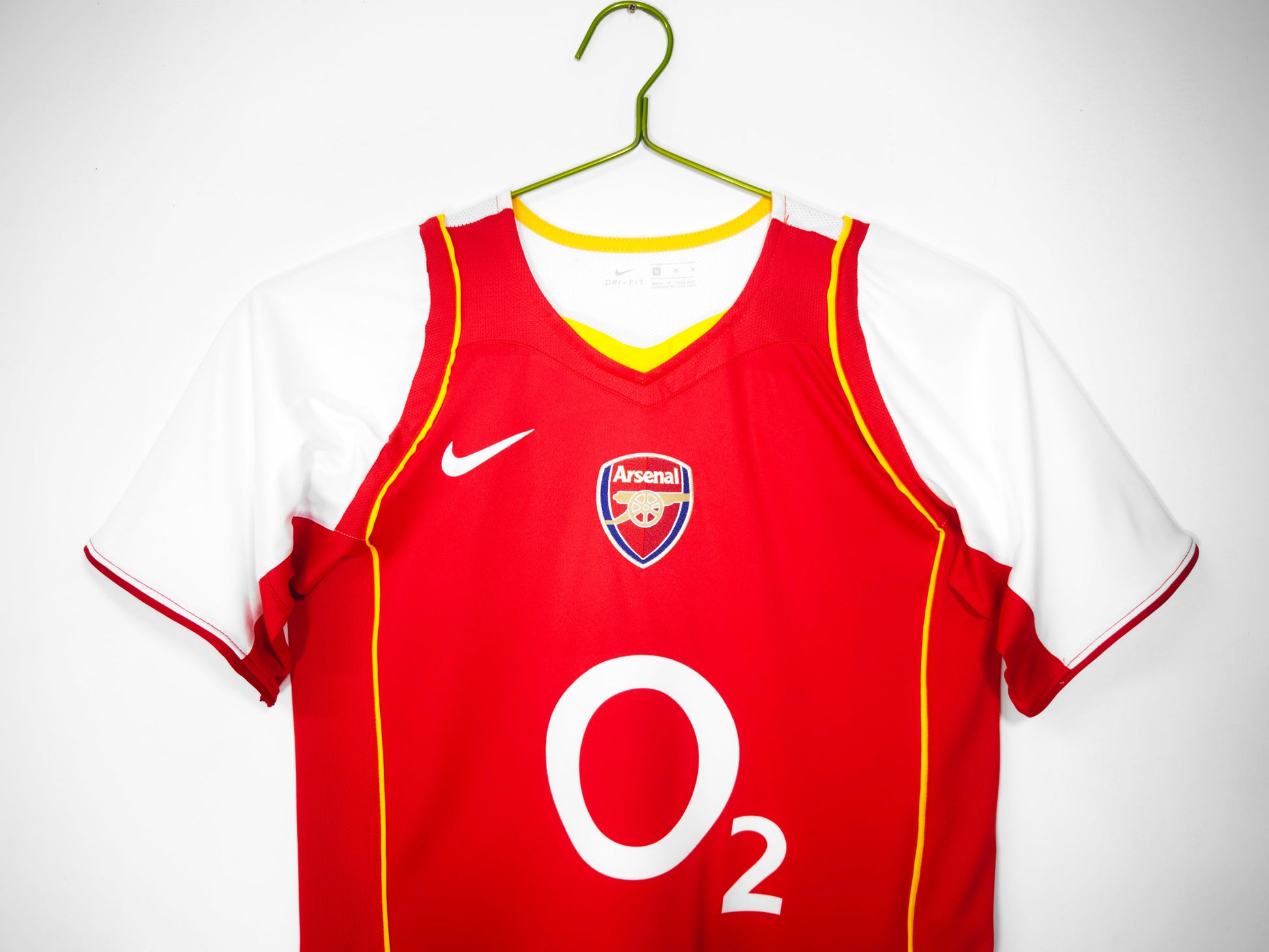Arsenal Home Retro Jersey 2004/05