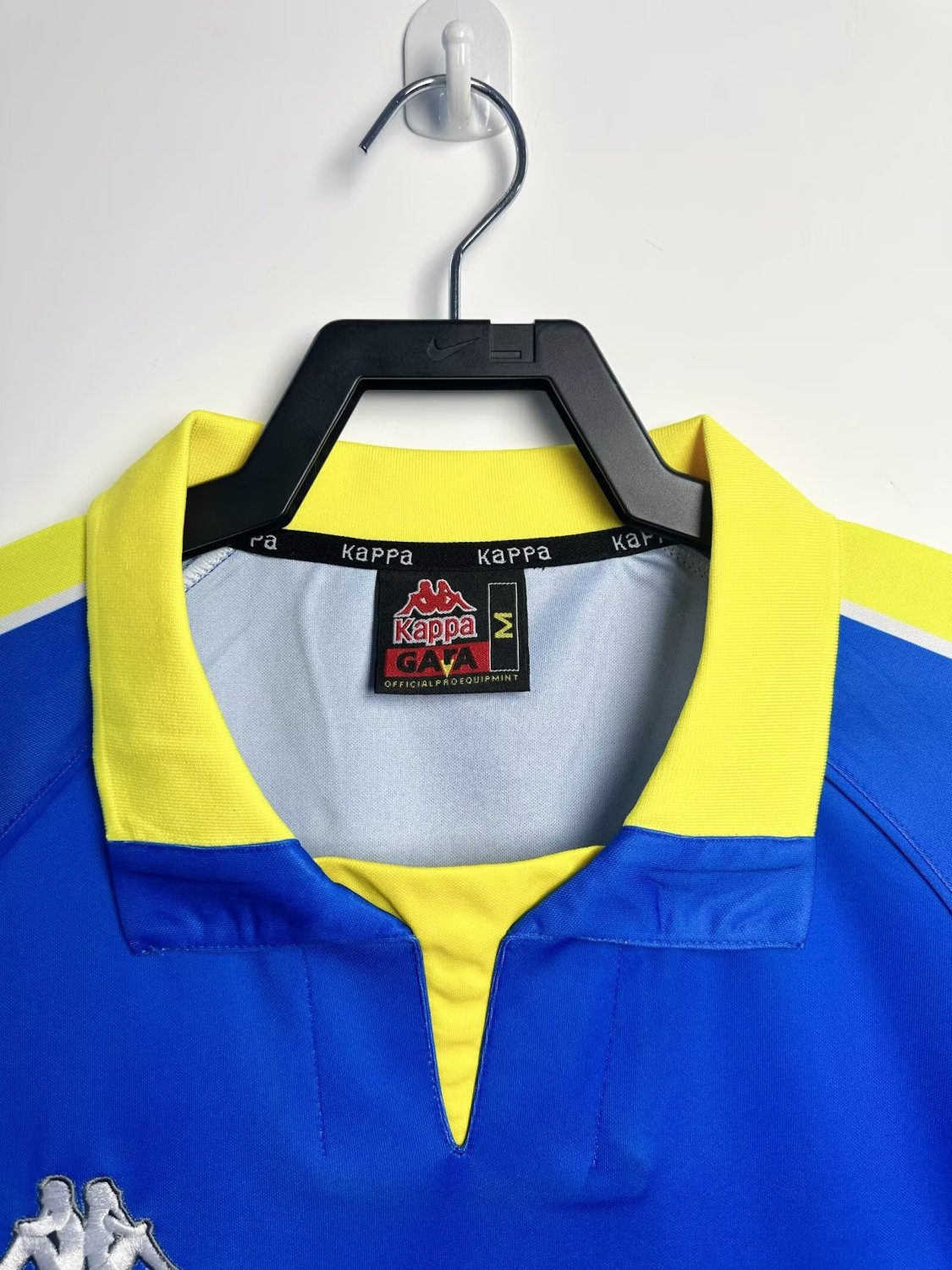Juventus Away Retro Jersey 1997/99