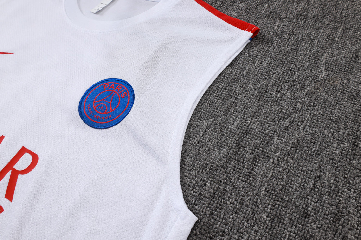 Paris Saint Germain Training Jersey 26/27