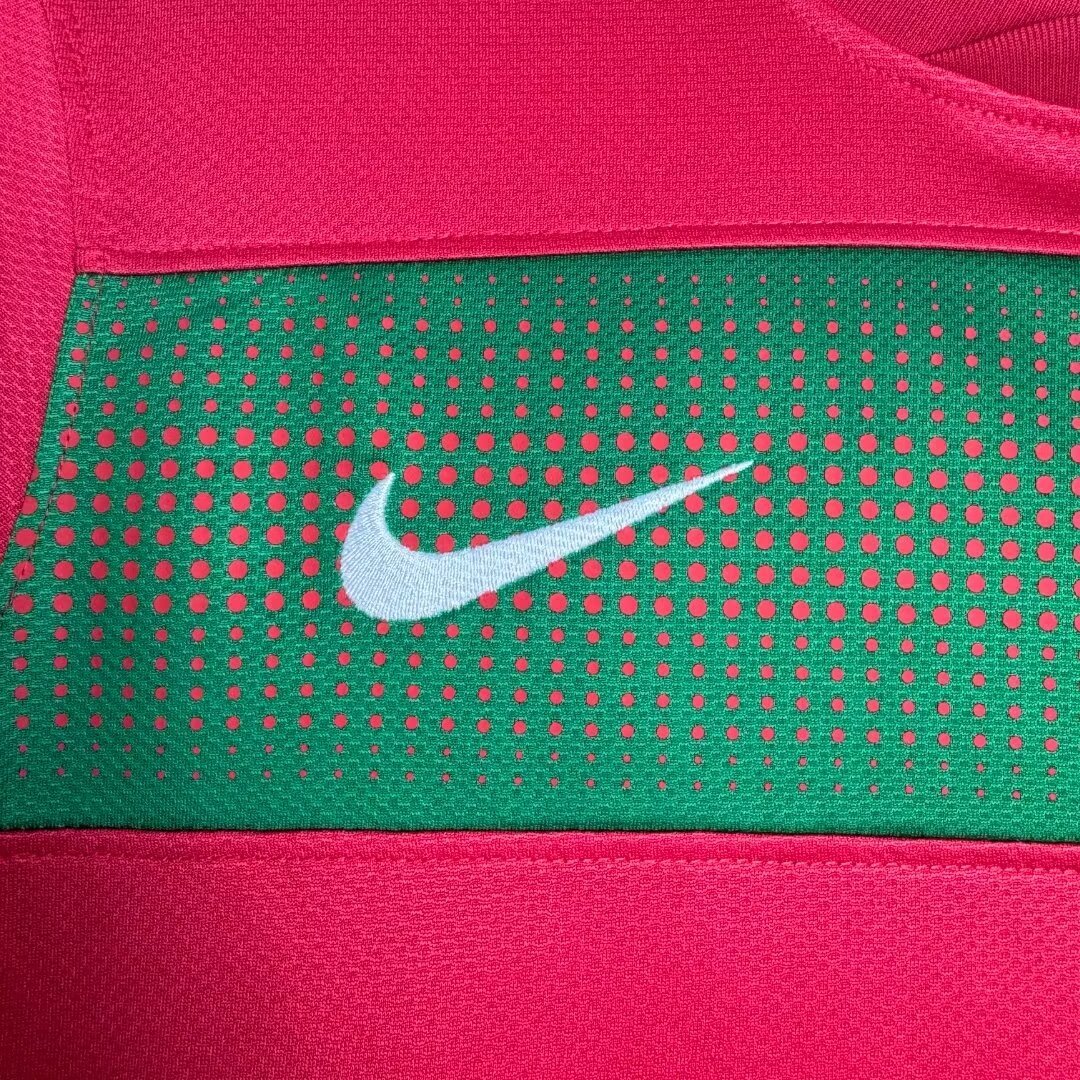 Portugal Home Retro Jersey 2010/11