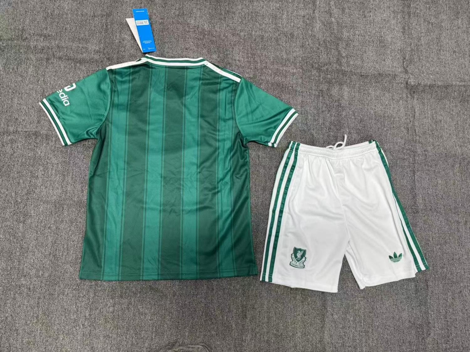 Liverpool Third Kids Suit 25/26