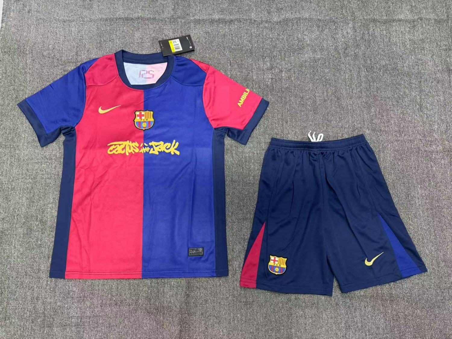 Barcelona X TRAVIS SCOTT Limited Edition Kids Suit 24/25