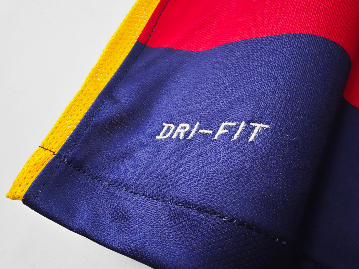 Barcelona Home Retro Jersey 2015/16