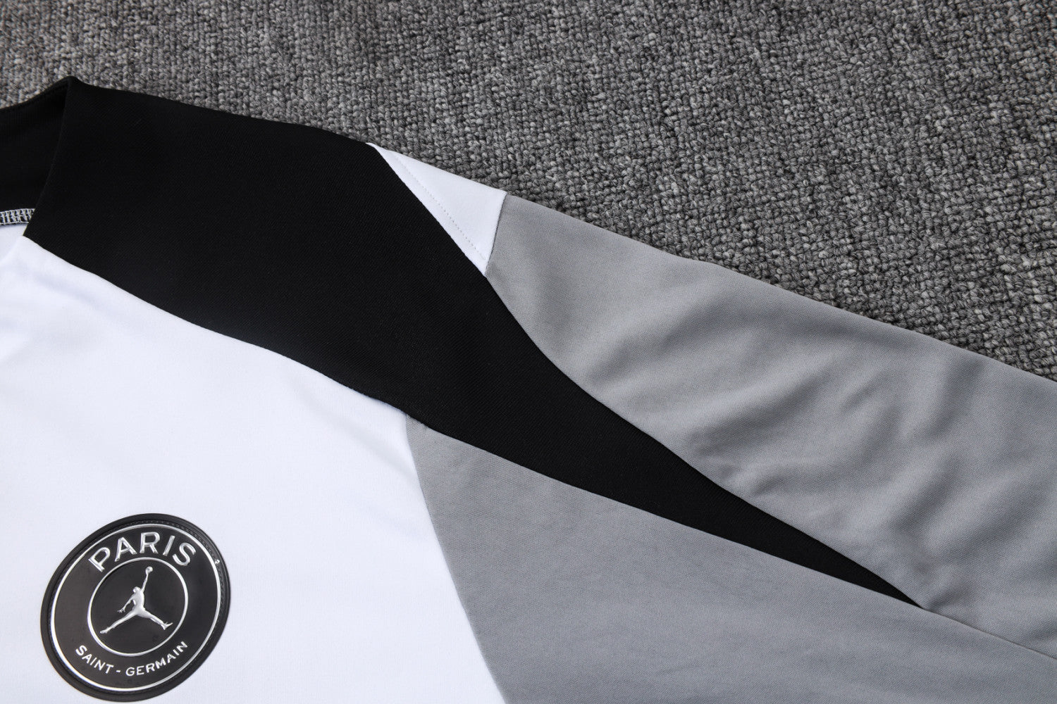Paris Saint GermainTraining Jersey Suit 26/27