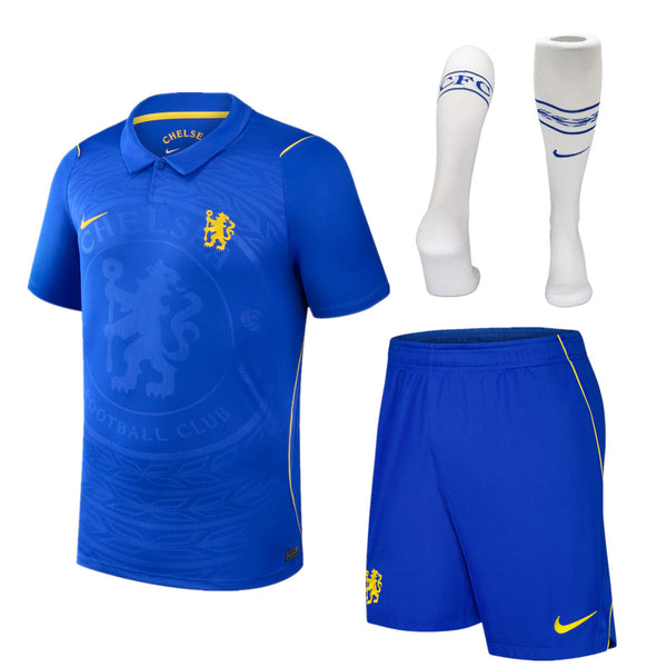 Chelsea Home Kids Suit & Socks 26/27