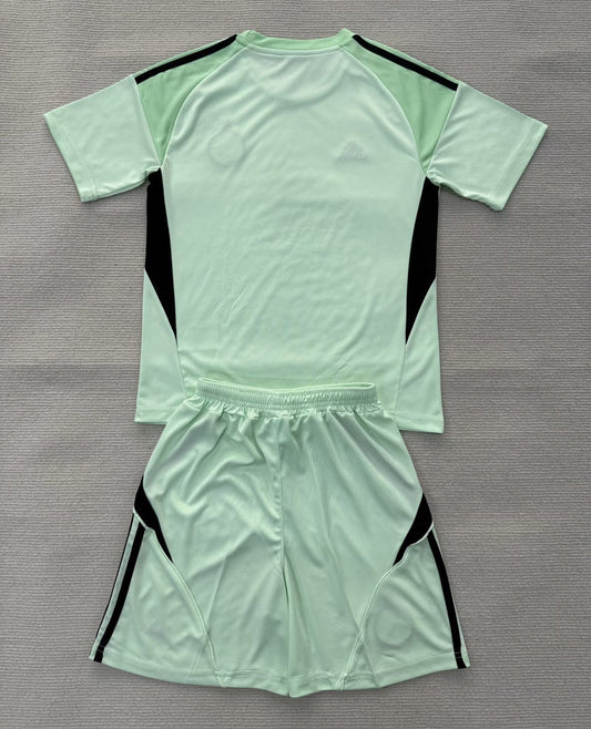 Celtic Goalkeeper Kids Suit 25/26