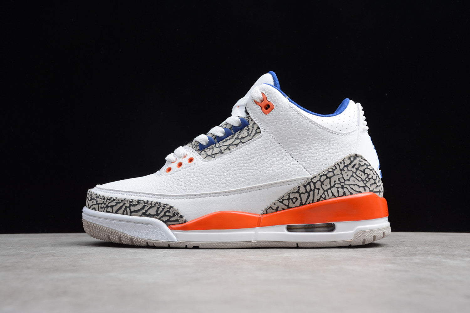 Air Jordan 3 “Knicks” 136064-148